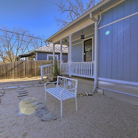 Texas Home With Backyard Oasis, Walk To Main St Fredericksburg Exterior photo